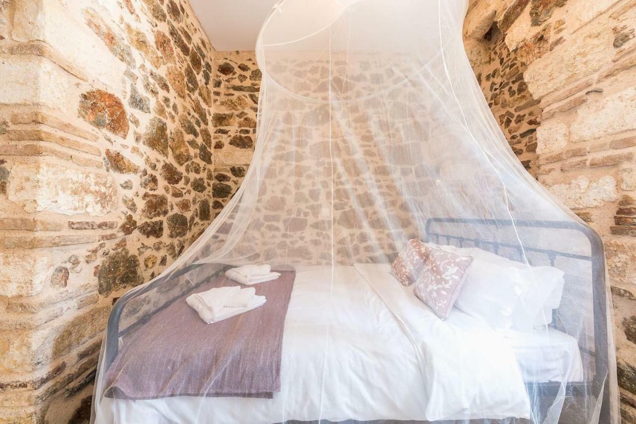 Stone House Under Acropolis Apartamento Atenas Exterior foto