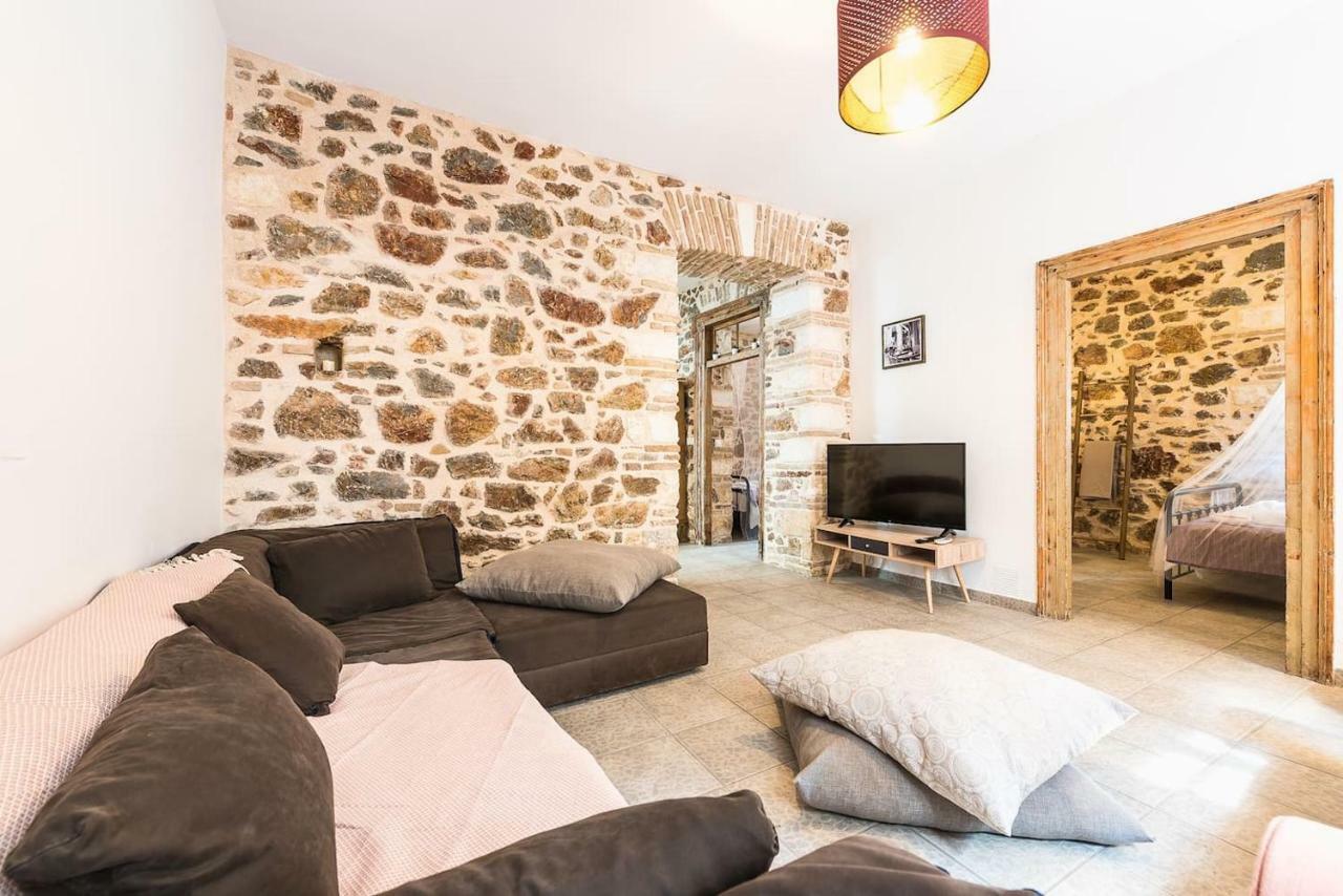 Stone House Under Acropolis Apartamento Atenas Exterior foto