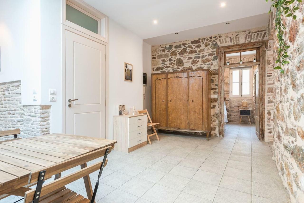 Stone House Under Acropolis Apartamento Atenas Exterior foto